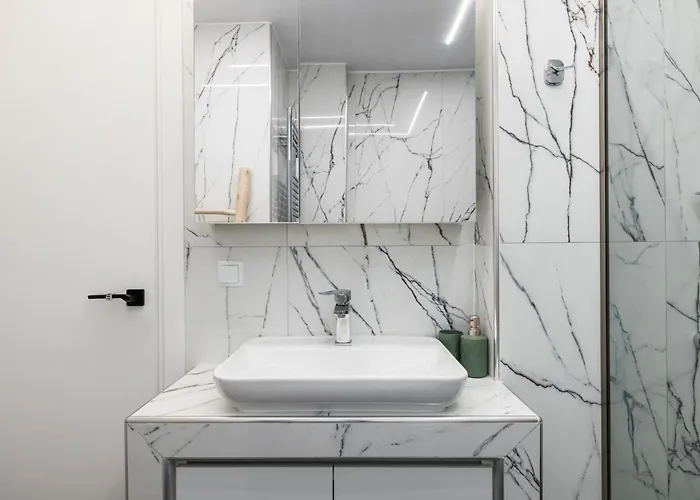 Mirror Luxury Penthouse By Binobi! דירה *